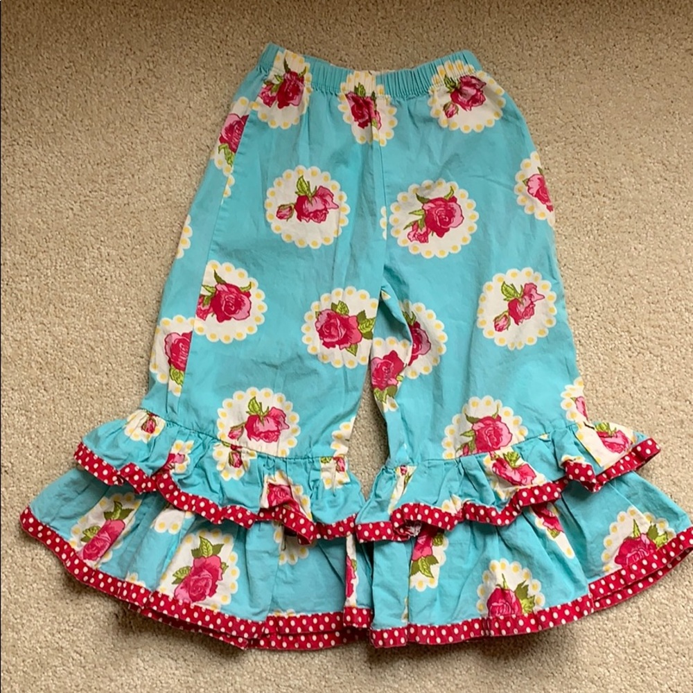 Jelly the Pug Ruffle Pants- size 2T